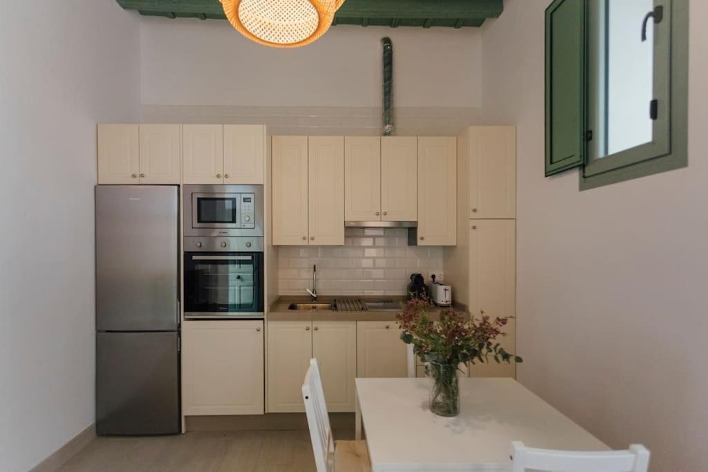 Komodo Gran Poder - Penthouse With Private Pool And Cozy Twin Bedroom Central Apartment セビリア エクステリア 写真