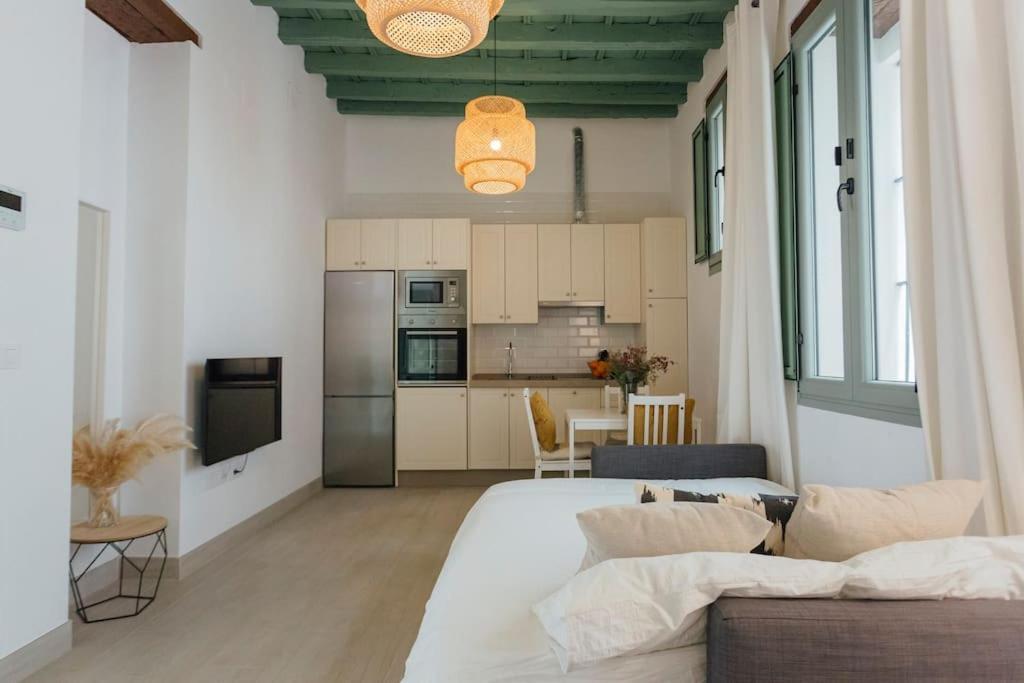 Komodo Gran Poder - Penthouse With Private Pool And Cozy Twin Bedroom Central Apartment セビリア エクステリア 写真