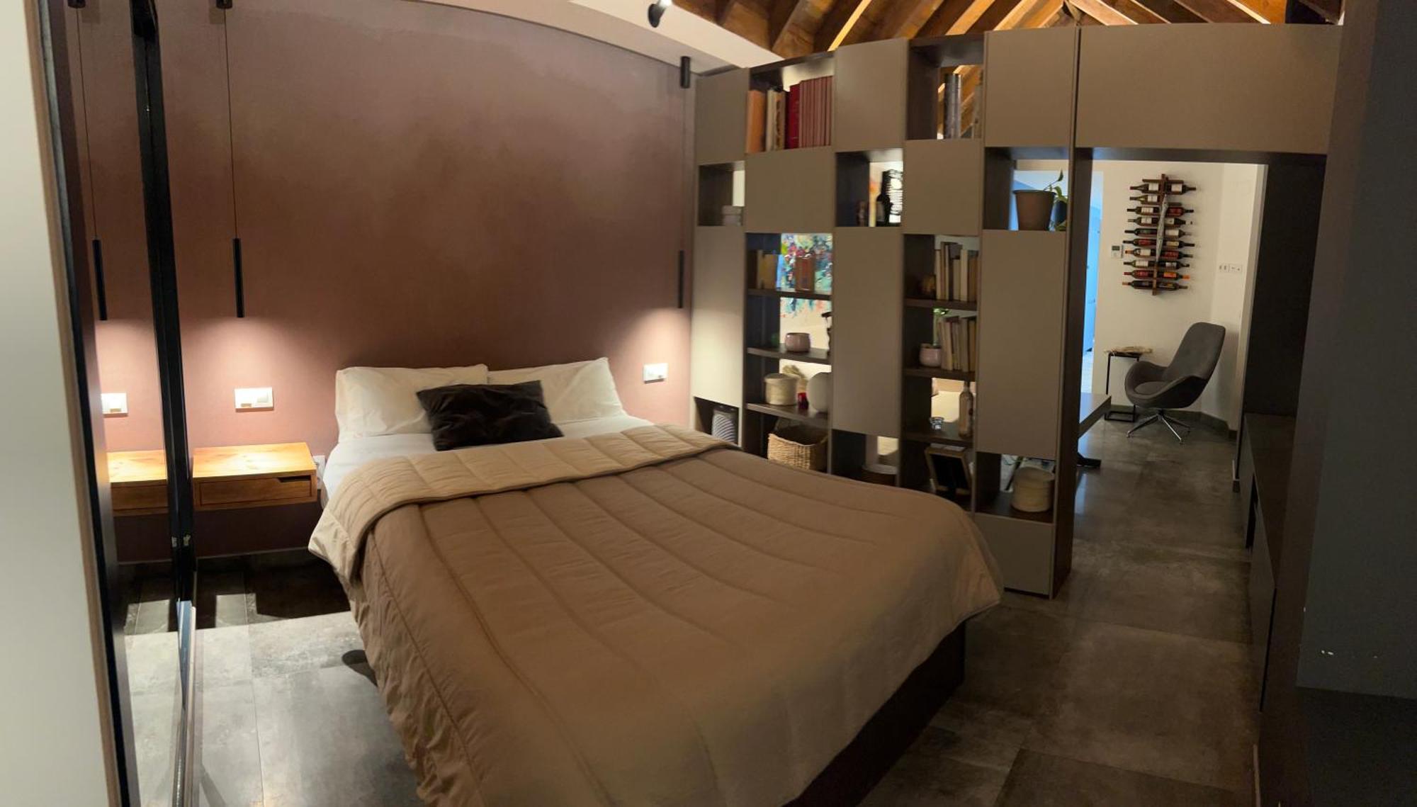 Komodo Gran Poder - Penthouse With Private Pool And Cozy Twin Bedroom Central Apartment セビリア エクステリア 写真