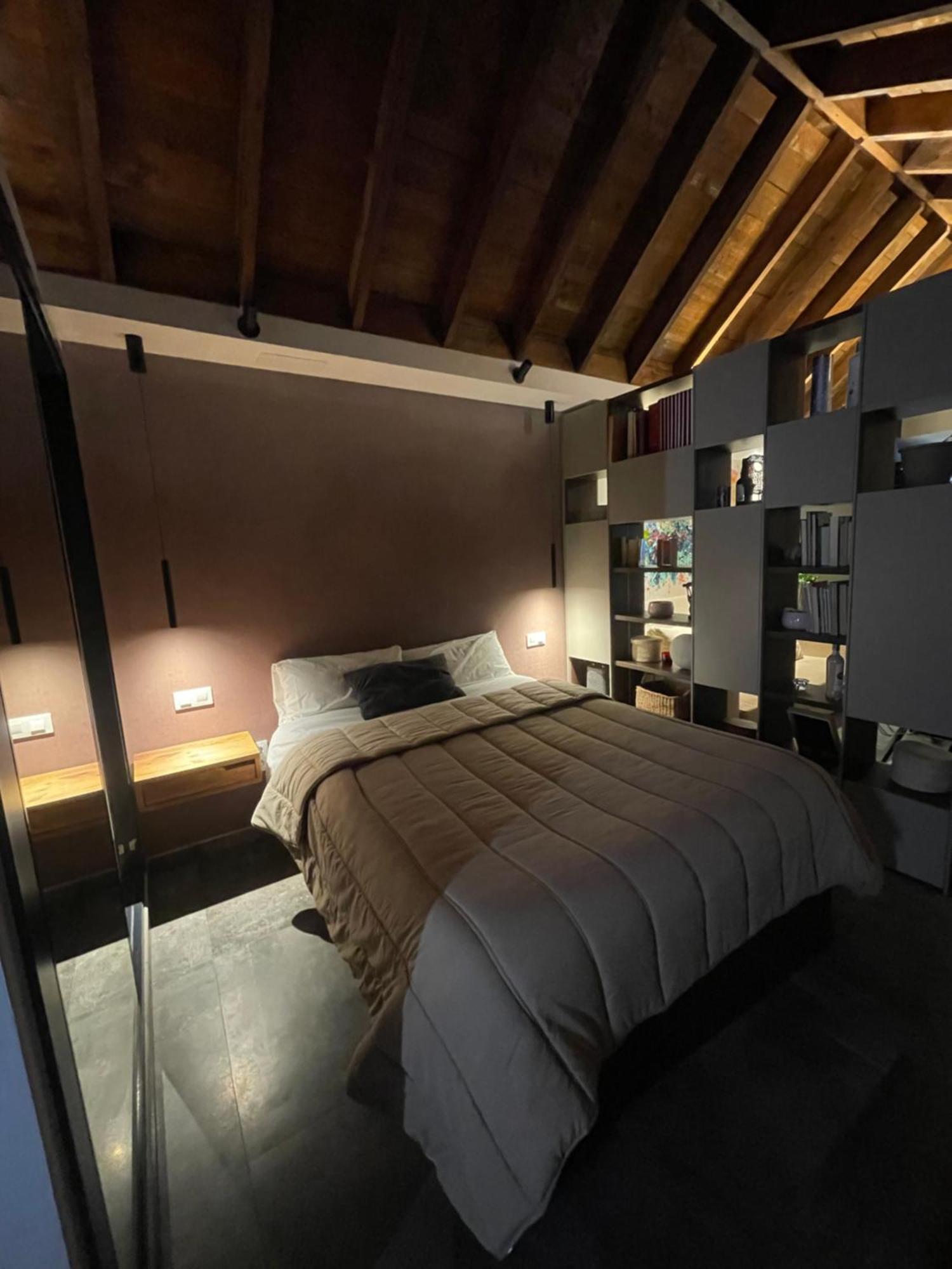 Komodo Gran Poder - Penthouse With Private Pool And Cozy Twin Bedroom Central Apartment セビリア エクステリア 写真