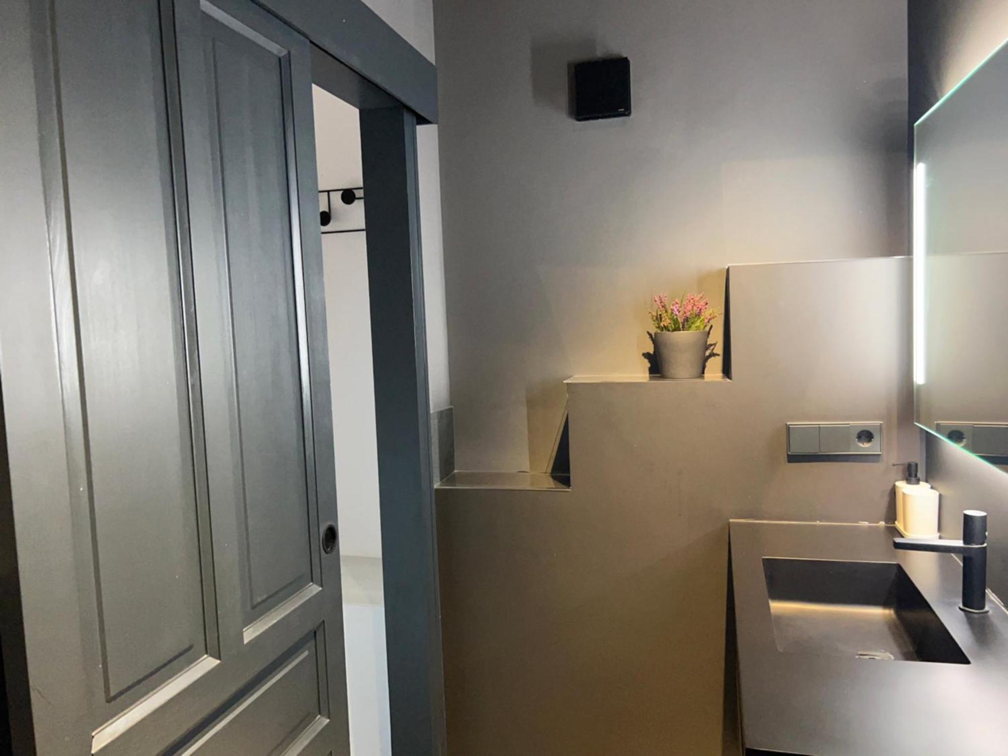 Komodo Gran Poder - Penthouse With Private Pool And Cozy Twin Bedroom Central Apartment セビリア エクステリア 写真