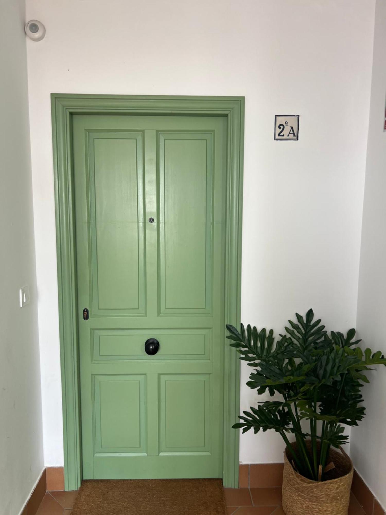 Komodo Gran Poder - Penthouse With Private Pool And Cozy Twin Bedroom Central Apartment セビリア エクステリア 写真